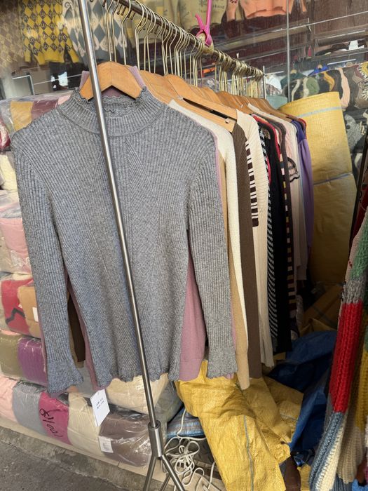Продам кофты по 700 тг