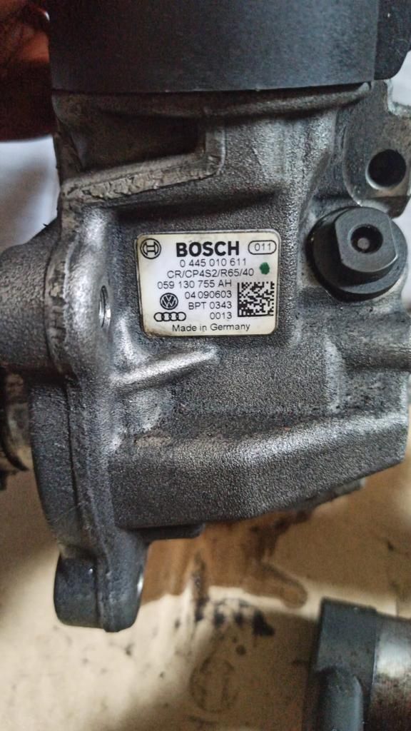 Pompa inalta Audi 3.0 Euro 5 0445010611