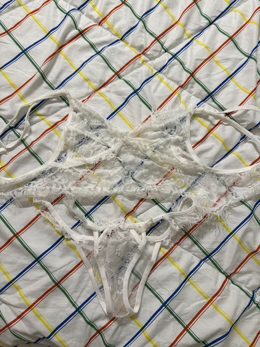 Lenjerie intima noua nepurtata