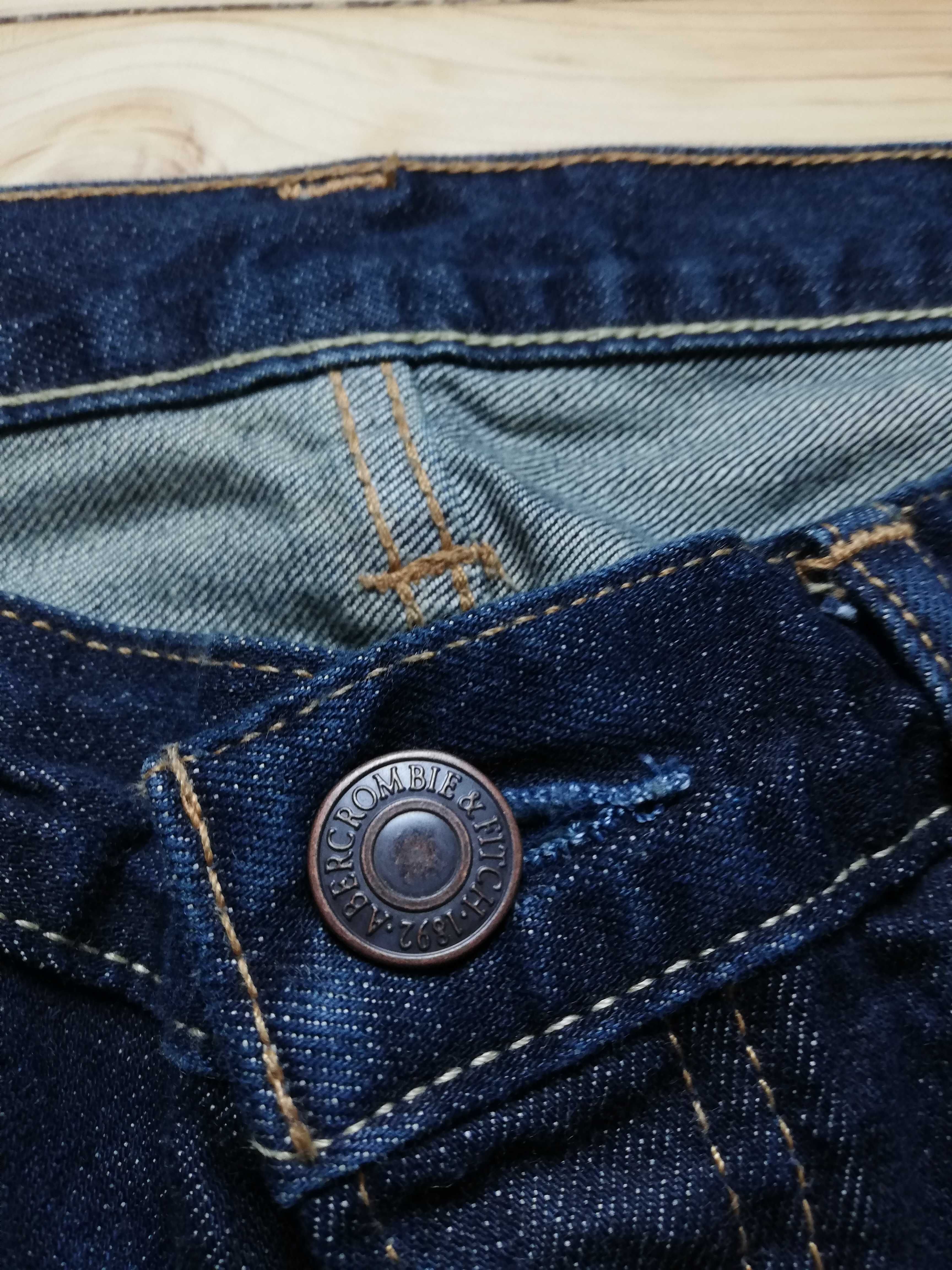 Abercrombie & Fitch - Indigo Denim - SkinnyFit