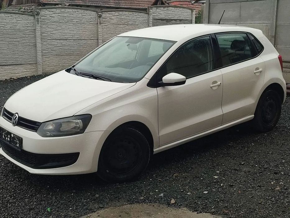 Volkswagen Polo VW Polo an 2012 motor 1,2 benzina euro 5 pos transpor gratuit si rate