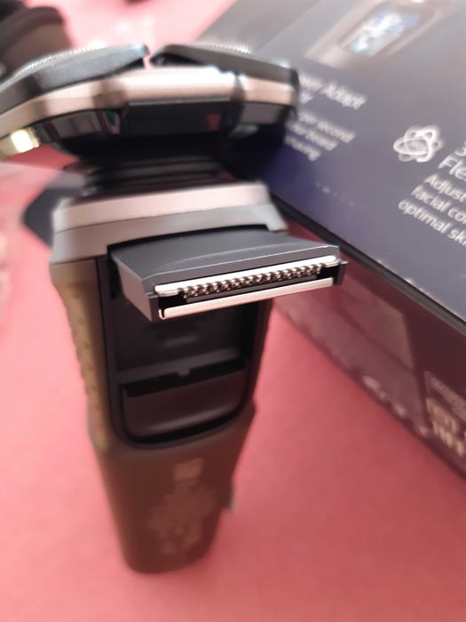 set aparat de ras philips series 5000 s5589/38 - nou