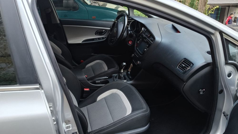 Kia ceed euro 6 .1,6 diesel 140 cai full
