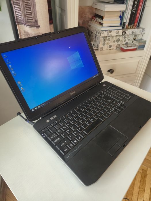 Laptop Dell Latitude i5