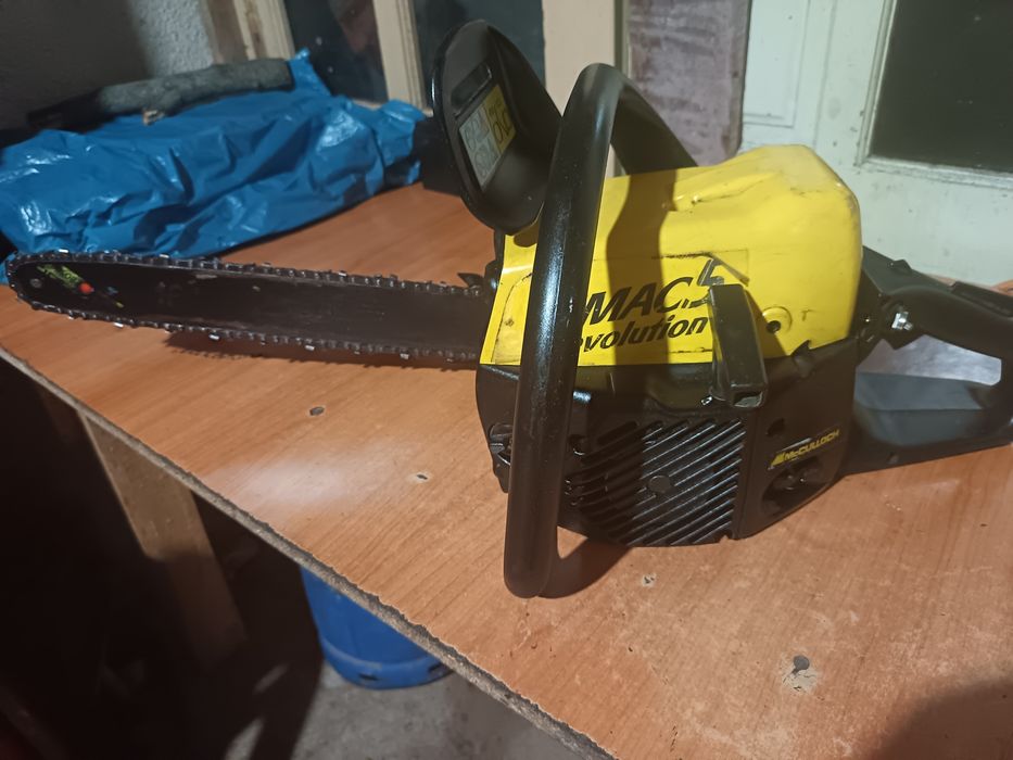 McCULLOCH profesional