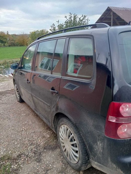 Volkwagen Touran 2010 motor 1.9 TDI