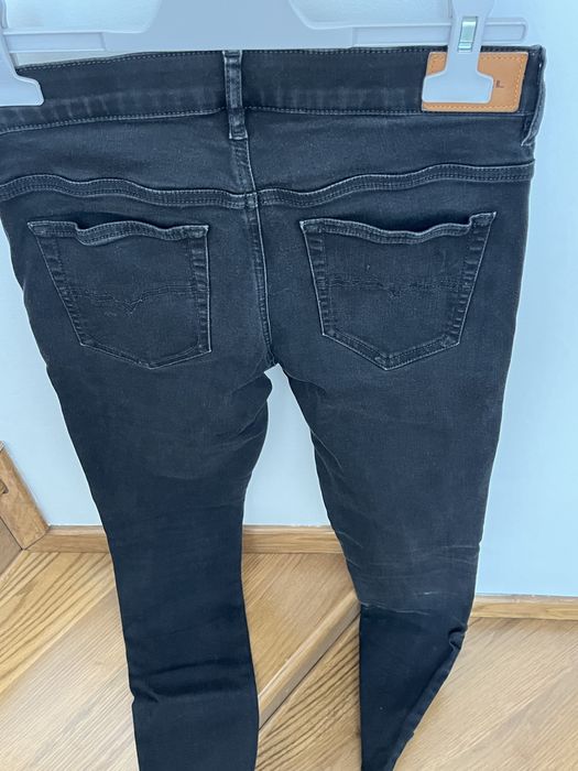 Blugi Diesel super skinny marimea 28