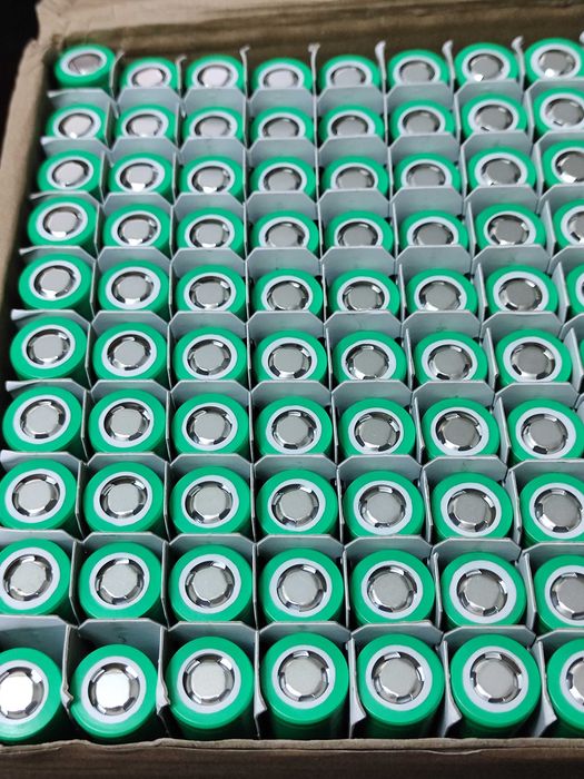 Высокотоковые аккумуляторы EVE INR 18650/25P  2,5 Ah сопротивл 14 мОм