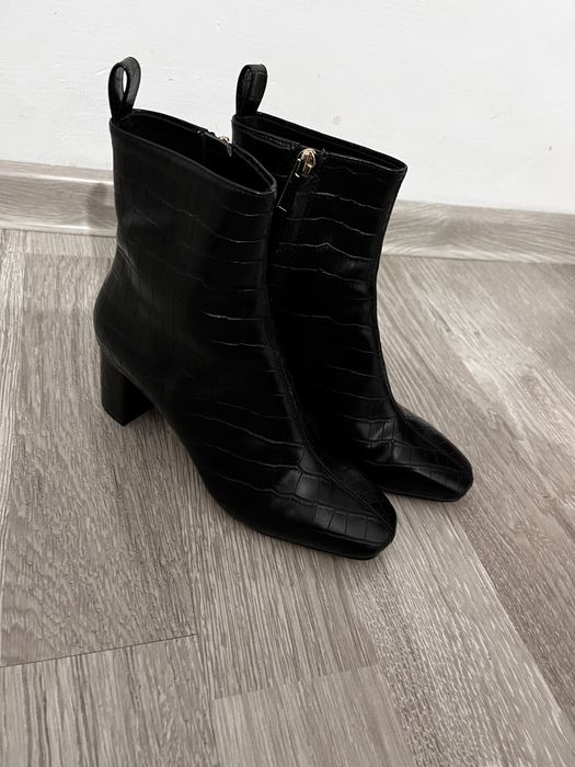 Дамски боти