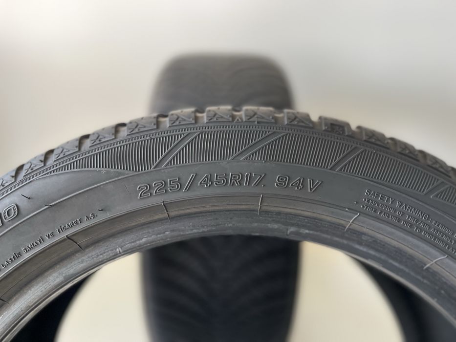 Всесезонни гми 225/45/17 Falken