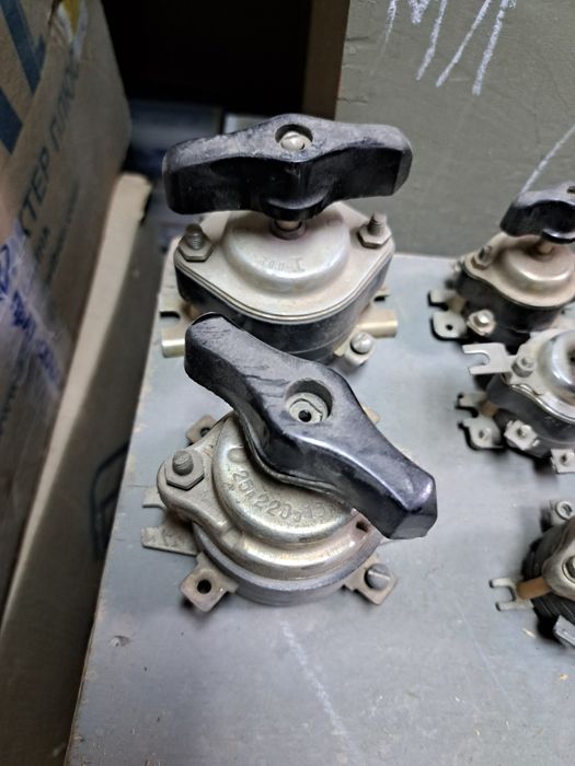 Пакетный переключатель ПП2-2,5/Н2, на 220-380 в. СССР.