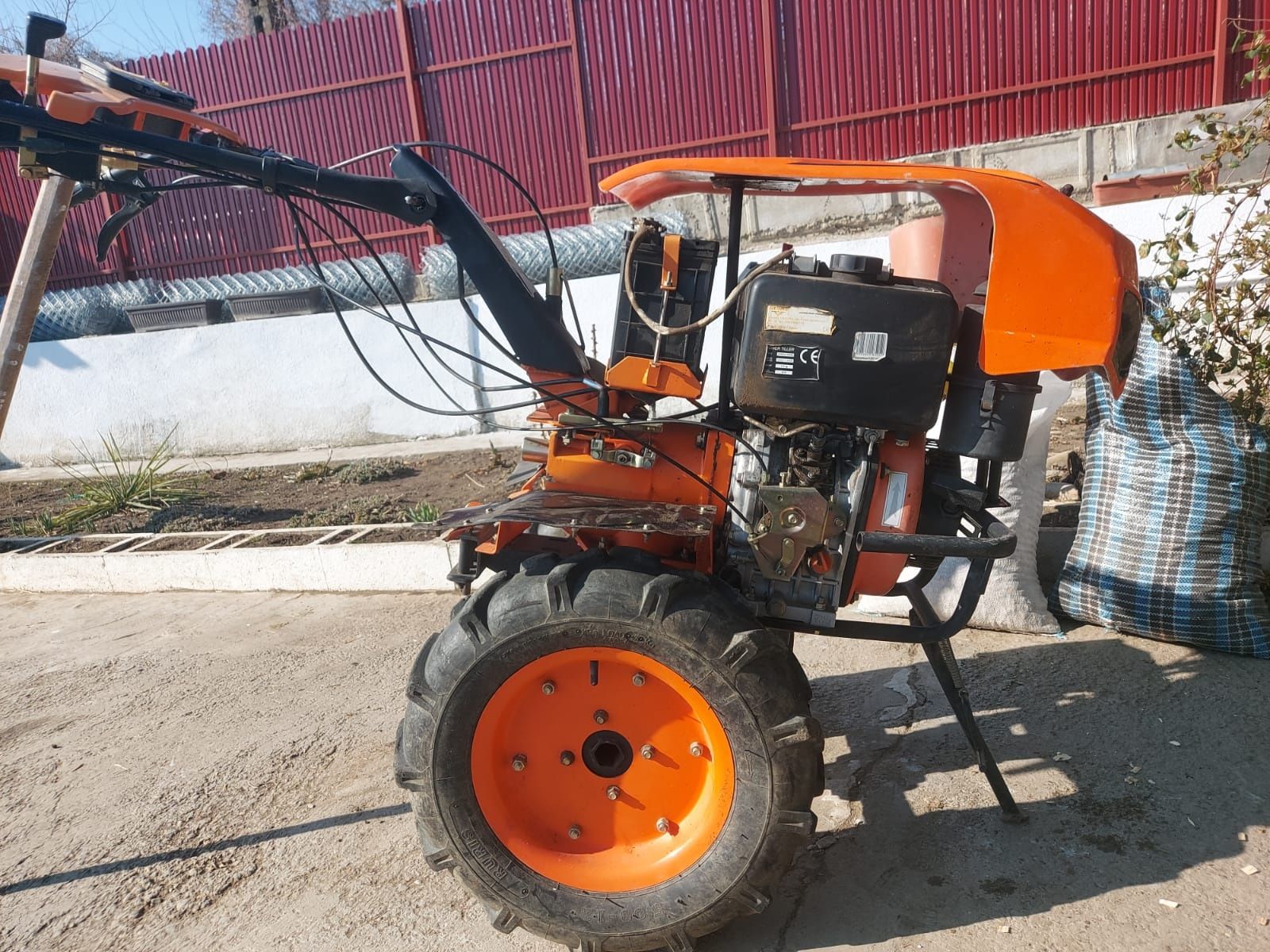 Matosapă ruris 1001 ,motorină ,10cp şi remorca 750kg