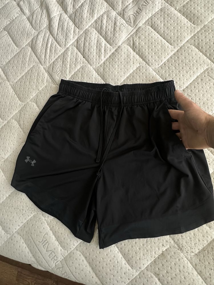 Under Armour Tech™ мъжки спортни къси панталони