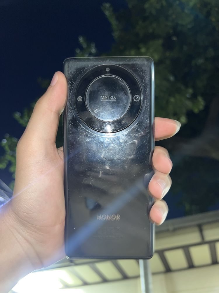 Honor x9a 5g 128/8 гб коробка документы есть состояние идеал