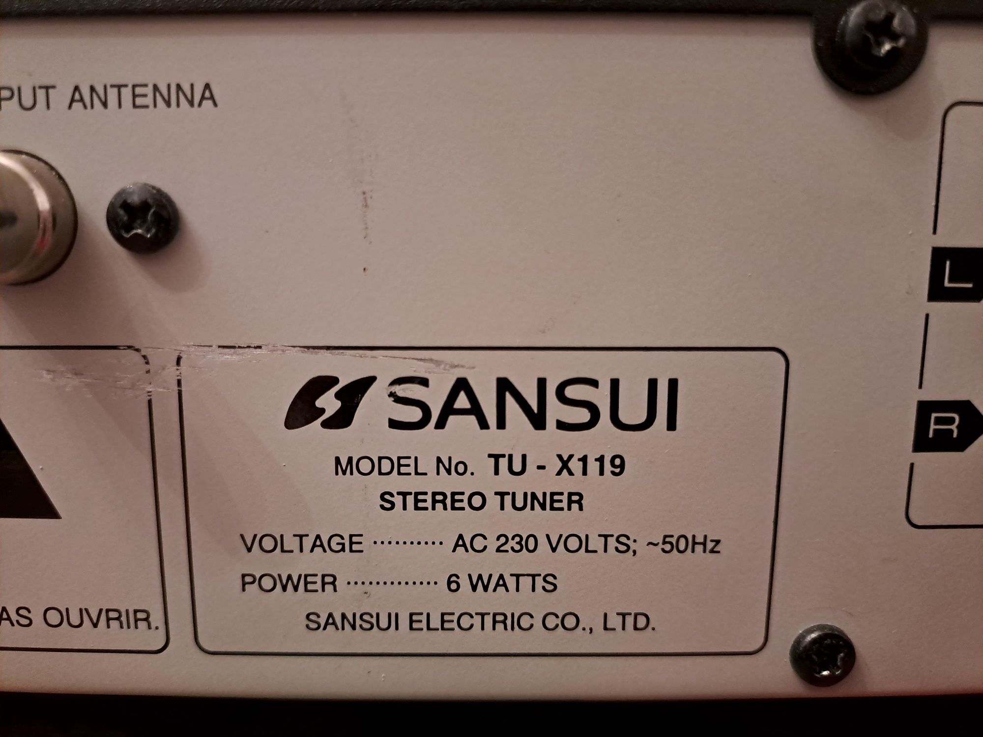 Tuner SANSUI TU- X119 Digital Synthesizer made in Japan