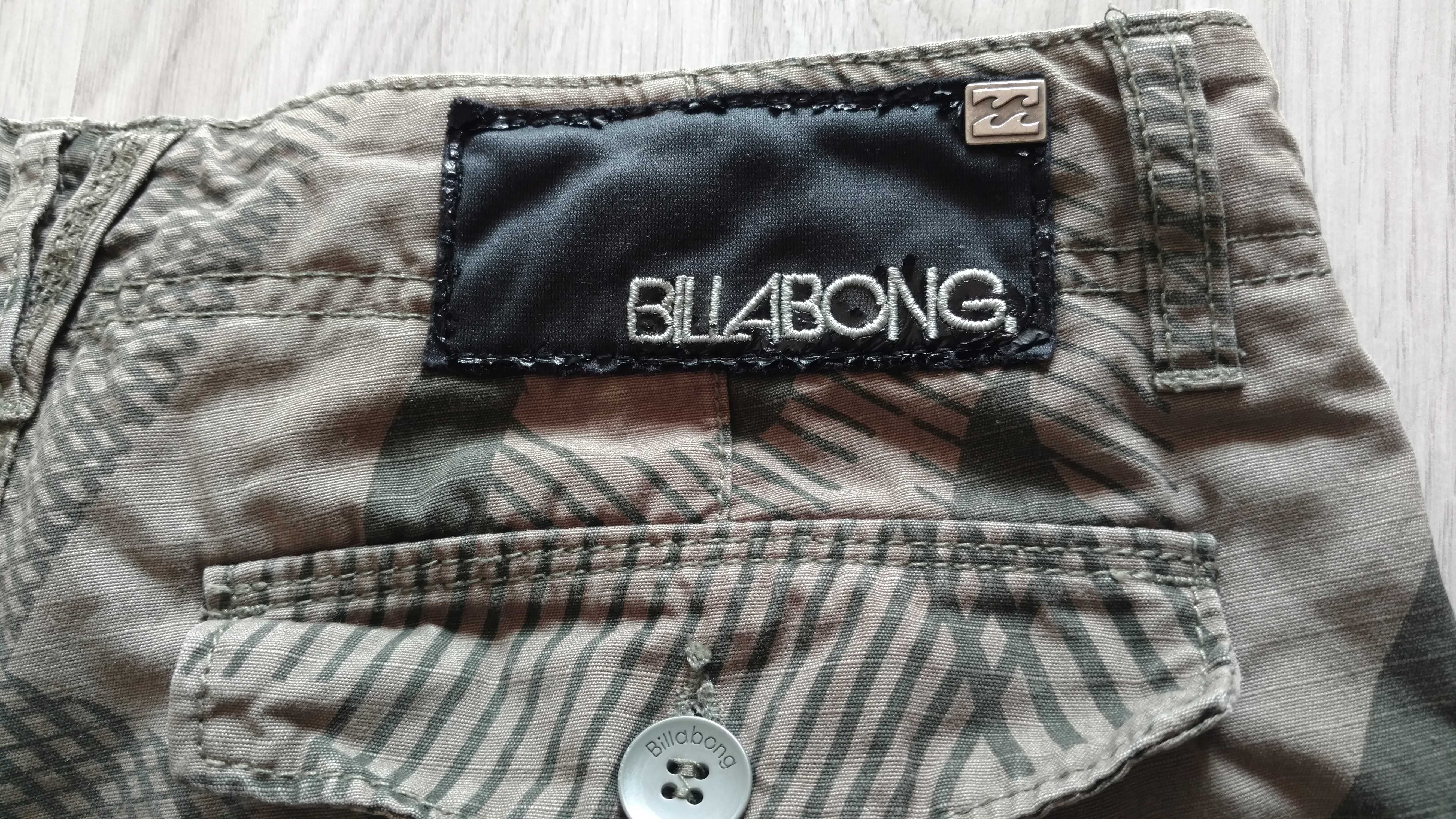 Оригинални къси панталони  Billabong 28 - 30