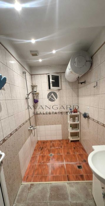 Продава се Многостаен апартамент в Пловдив, Тракия - 130 кв.м за 981 €/кв.м - Снимка #10