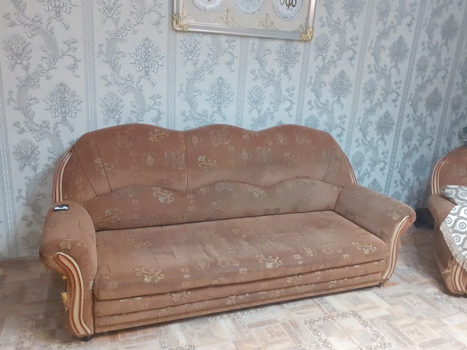 Продам диван. Самовывоз.