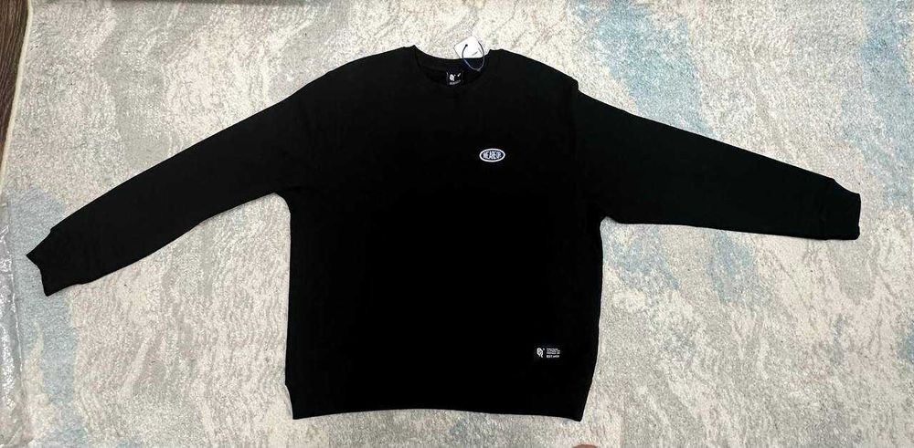 Продам новый свитшот Qazaq Republic, М, unisex