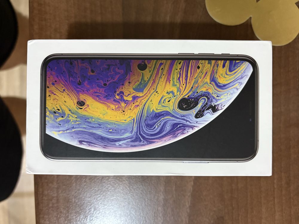 Vând Iphone XS Alb