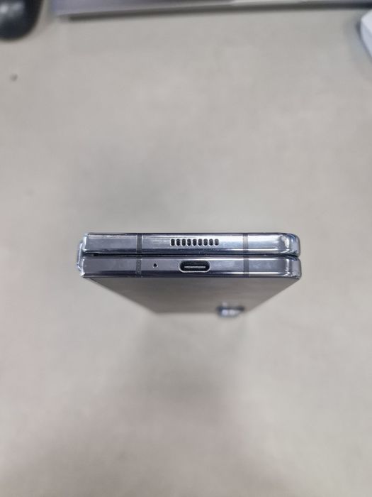 Vand/Schimb Samsung Z Fold 5
