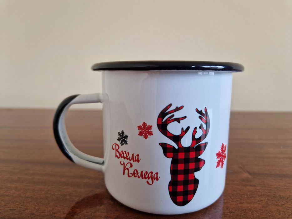 Продавам коледни чорапи и метално канче