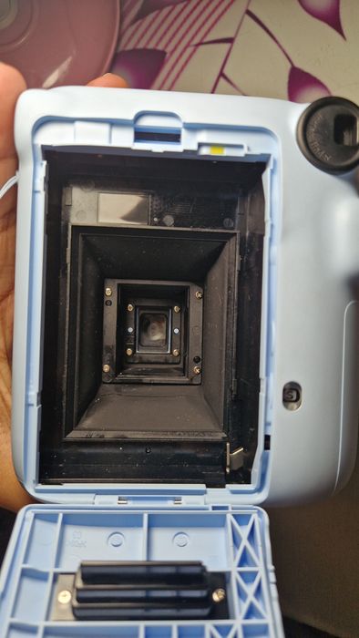 Продаю Instax 12 mini