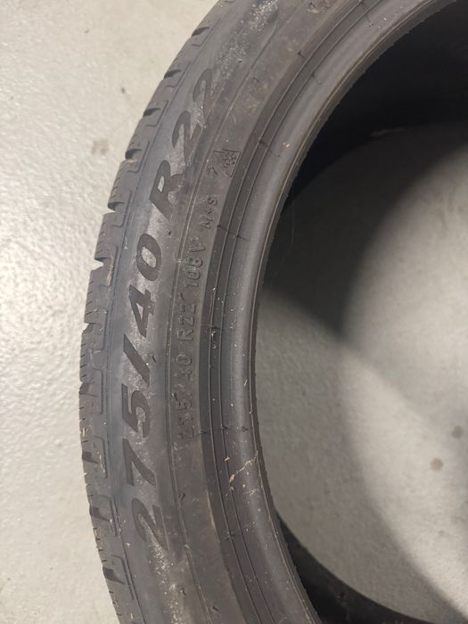 Vand cauciucuri  Pirelli