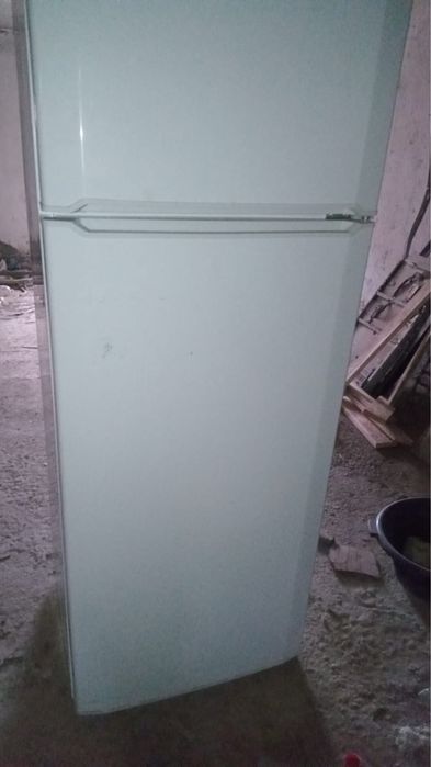 Холодлник сатлымда