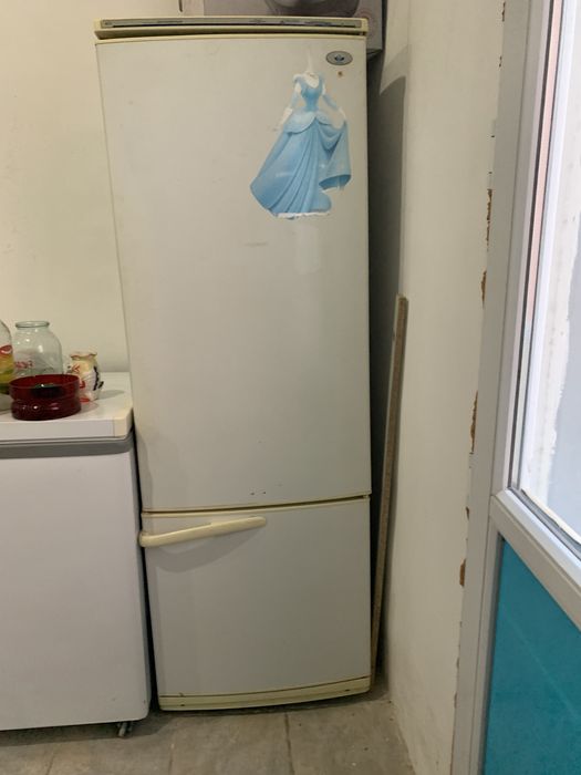 Холодильник б/у