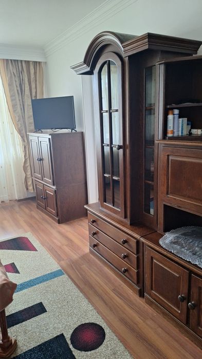 Inchiriez apartament 2 camere