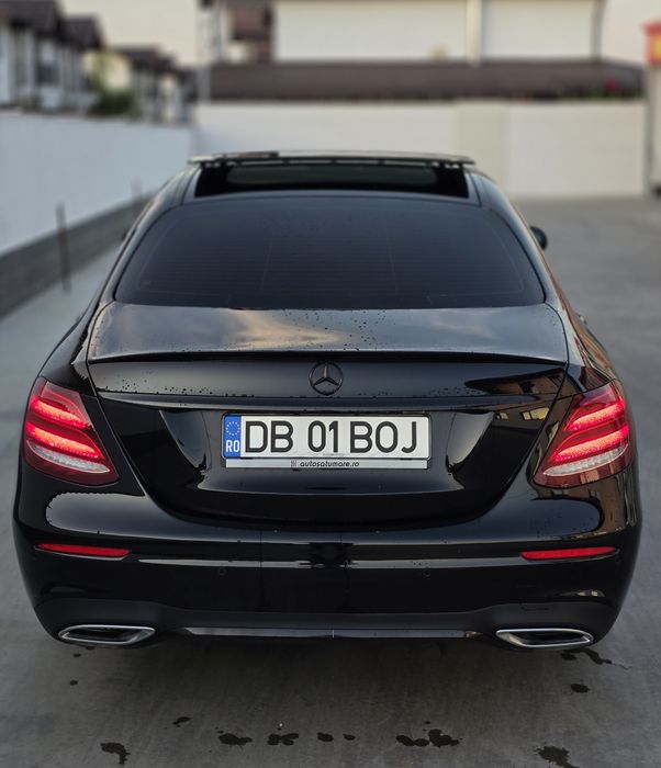 Mercedes benz E 400d 340cp 4matic