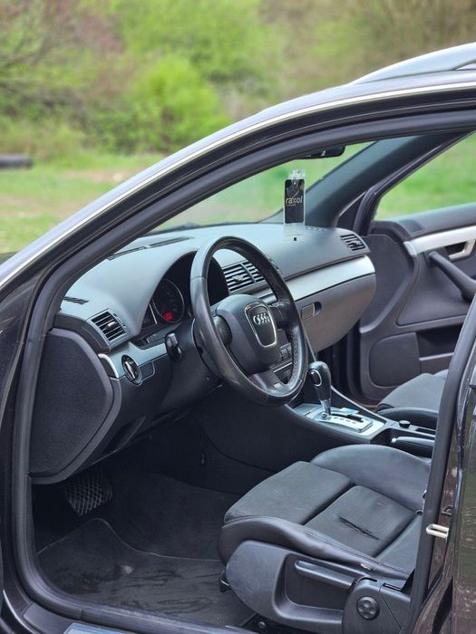 Ауди А4 2007 г ..