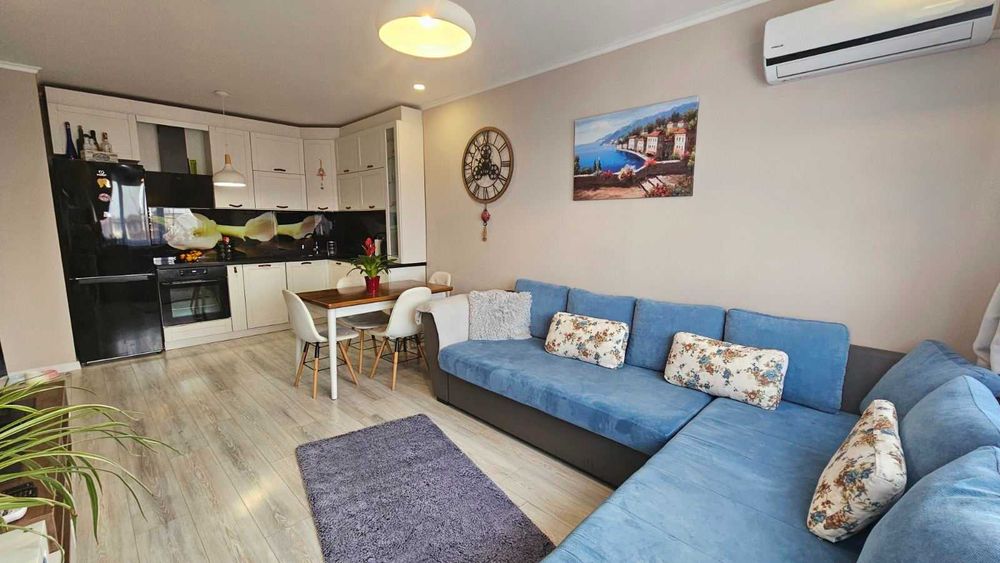 Тристаен апартамент 130кв.м., Възраждане 3, гр.Варна