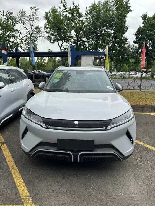 BYD Yuan Up Smart drive