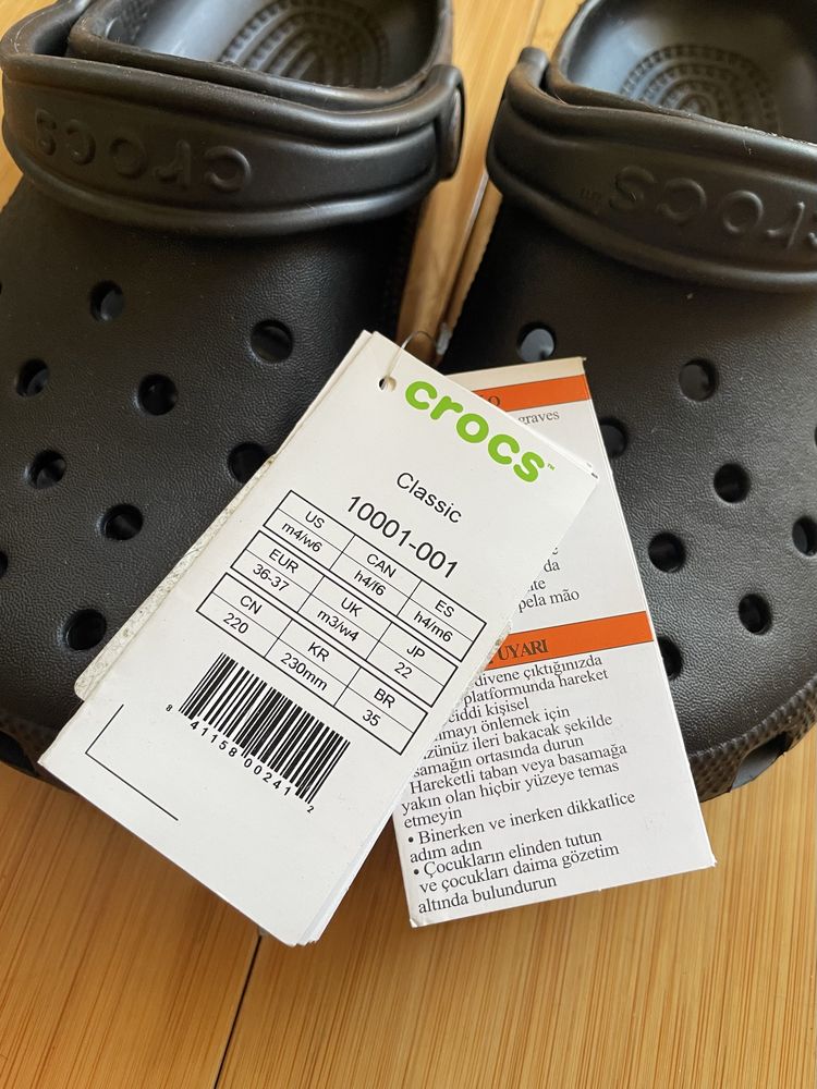 Saboti Crocs Classic Clog, culoare negru, NOU cu eticheta