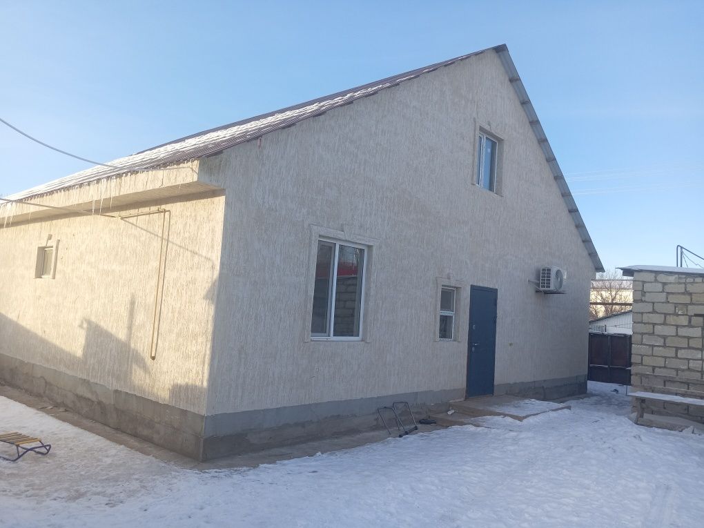 Үй сатылады. Продам дом