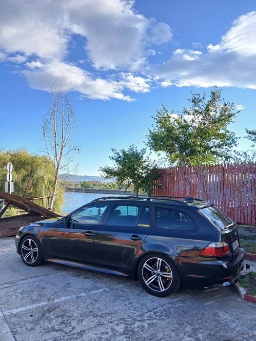 DE VANZARE!
BMW E61 .Seria 5. 525d 177cp An 2005 NFL!!!