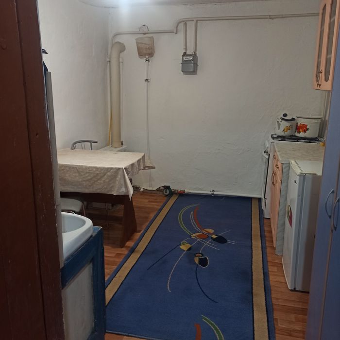 Сдам 1 комнатную зимнюю кухню на длительный срок