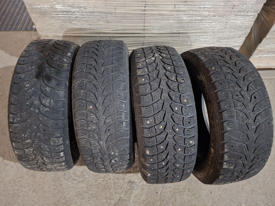 Продам зимние шины R16