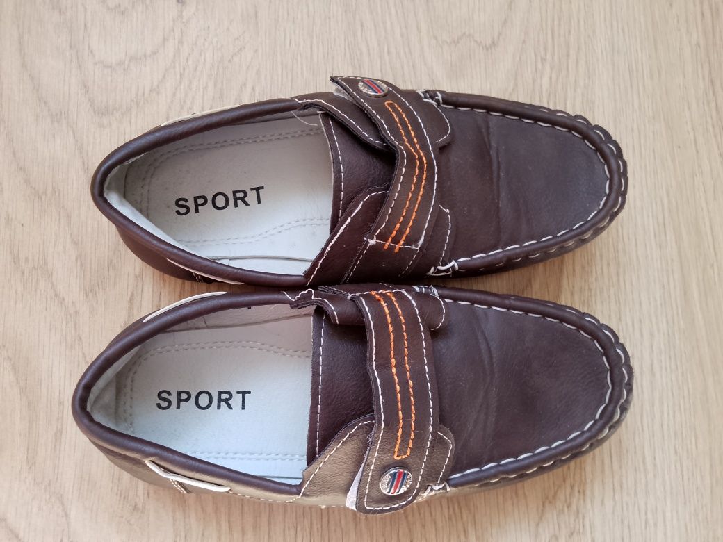 Pantofi BĂIEȚI, mărimea 35