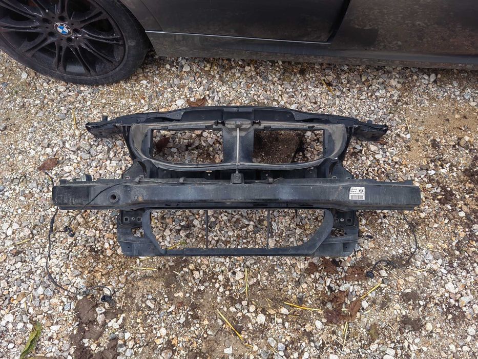 Очиларка за BMW E90 Facelift