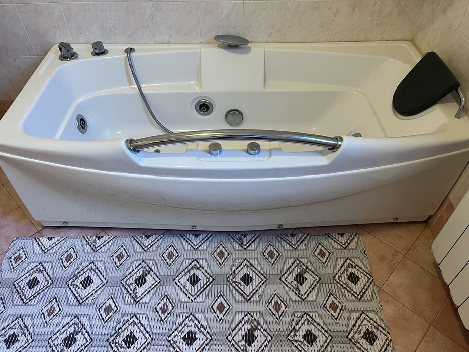 Vana jacuzzi de vanzare