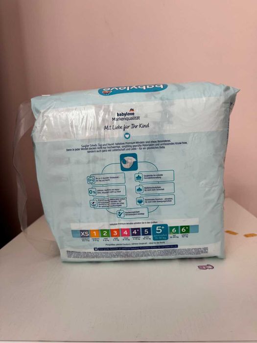2 pachete - Scutece BabyLove, mărimea 5+