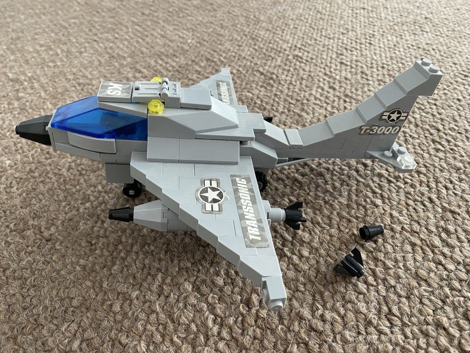 Конструктор самолет, като LEGO