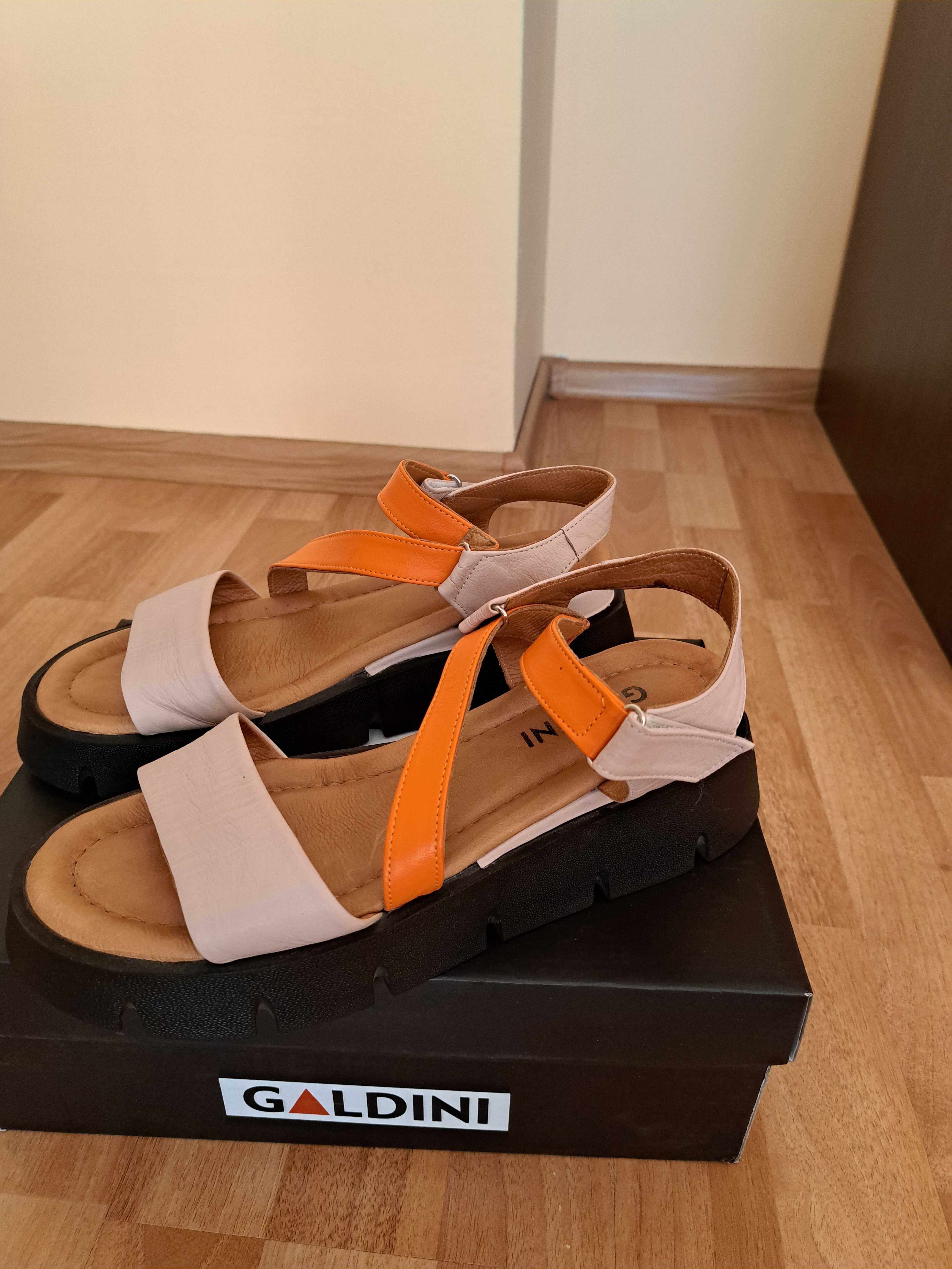 Дамски сандали Галдини