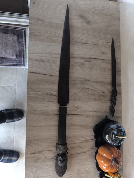Африкански меч и нож
