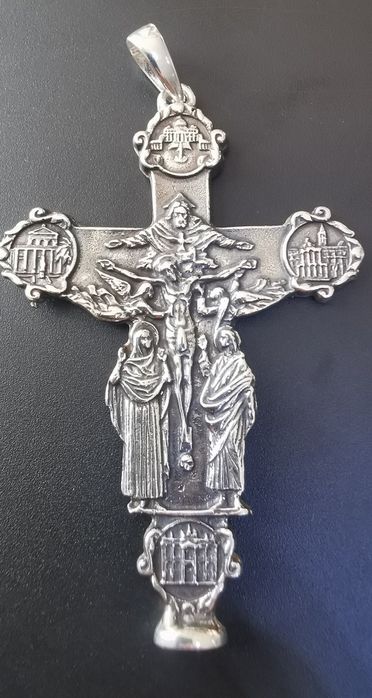 Голяма католически кръст сребро