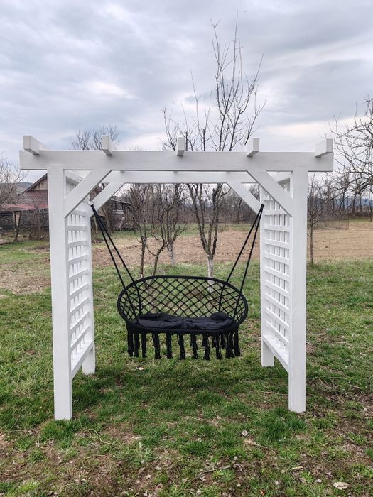 Leagăn pergolă

Disponibilitate și în alte culori!
 
Dimensiuni:
2m lu