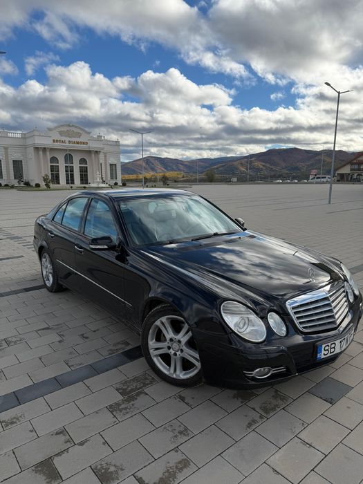 Mercedes-Benz E220 CDI